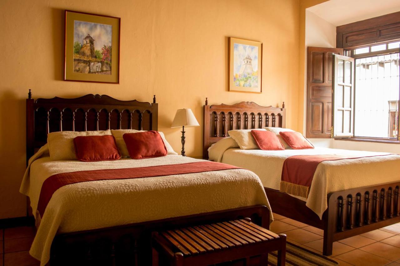 Hotel Aurora Antigua Екстер'єр фото
