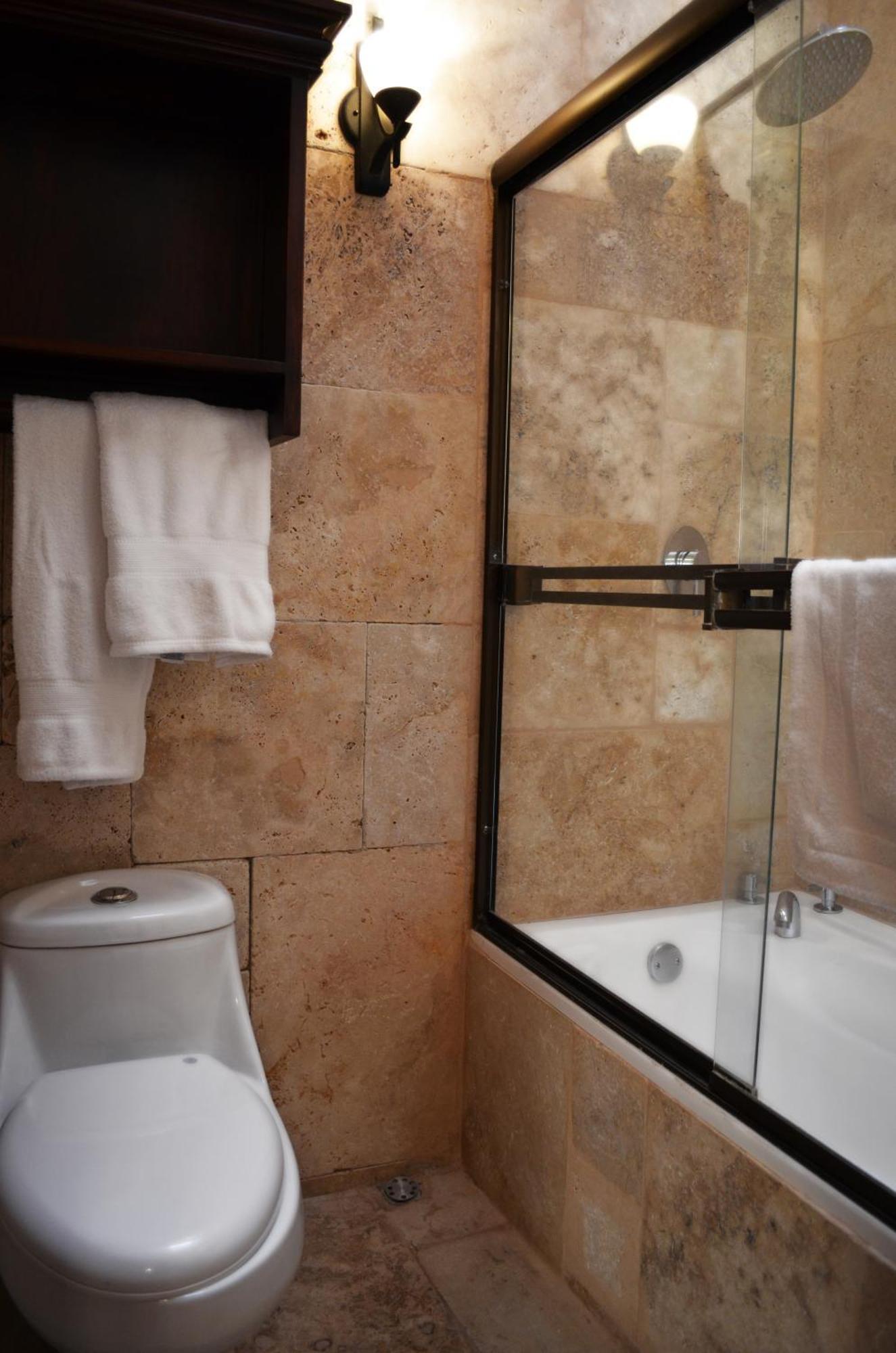 Hotel Aurora Antigua Екстер'єр фото